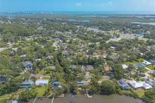 5528 W Bayshore Dr, Port Orange, FL 32127 - Photo 32