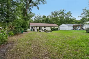 105 N Fairfax Ave, Deland, FL 32724 - Photo 22