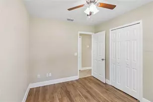 105 N Fairfax Ave, Deland, FL 32724 - Photo 12