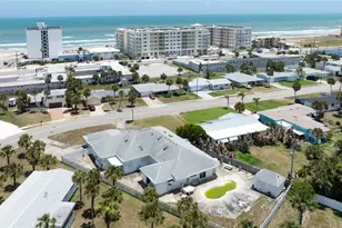 1227 Belaire Dr, Daytona Beach, FL 32118 - Photo 30