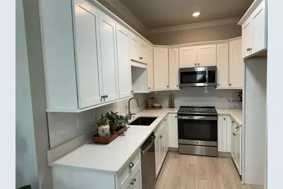 3082 Isles Way, New Smyrna Beach, FL 32168 - Photo 2