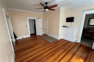 318 Palmetto St, New Smyrna Beach, FL 32168 - Photo 1