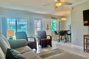 541 S Peninsula Ave, New Smyrna Beach, FL 32169 - Photo 14