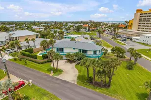 320 Due East St, New Smyrna Beach, FL 32169 - Photo 1