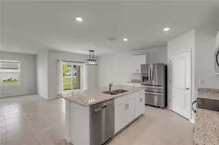 2250 Lake Preserve Cir, New Smyrna Beach, FL 32168 - Photo 8