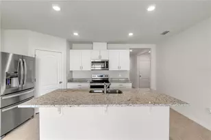 2250 Lake Preserve Cir, New Smyrna Beach, FL 32168 - Photo 10