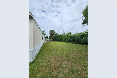 128 Center Street, Oak Hill, FL 32759 - Photo 6