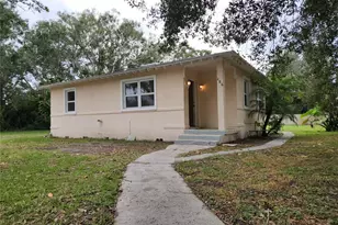 486 Oak St, New Smyrna Beach, FL 32168 - Photo 1