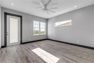 701 E 3rd Ave, New Smyrna Beach, FL 32169 - Photo 30