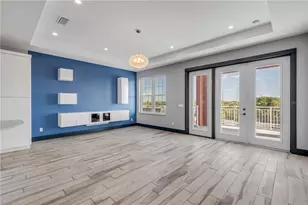 701 E 3rd Ave, New Smyrna Beach, FL 32169 - Photo 10