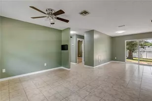 380 Julia Ave, Orange City, FL 32763 - Photo 8