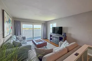 145 N Halifax Ave, Daytona Beach, FL 32118 - Photo 4