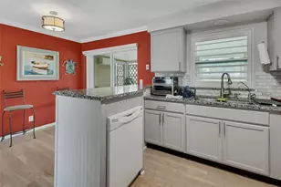 1610 Juno Trail, Astor, FL 32102 - Photo 10
