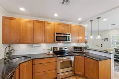 719 Warwick Place, Orlando, FL 32803 - Photo 6