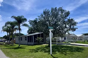 4385 Maple Ave, Edgewater, FL 32141 - Photo 2
