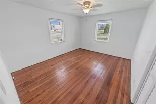 402 Seaview Ave, Daytona Beach, FL 32118 - Photo 24