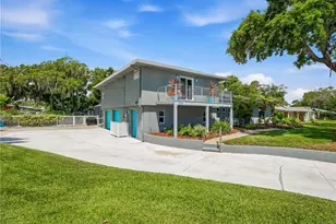 1508 S Riverside Dr, New Smyrna Beach, FL 32168 - Photo 2