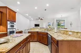 12749 Grand Traverse Dr, Dade City, FL 33525 - Photo 26