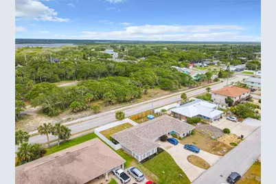 3828 Sandstone Court, New Smyrna Beach, FL 32169 - Photo 2