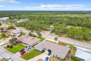 3828 Sandstone Ct, New Smyrna Beach, FL 32169 - Photo 4