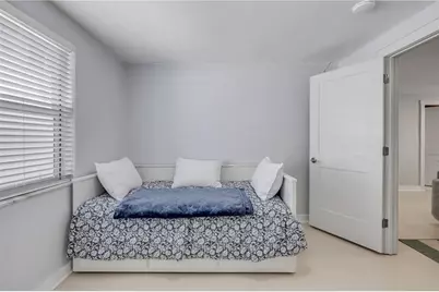 308 Due East Street, New Smyrna Beach, FL 32169 - Photo 34