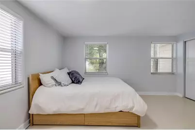 308 Due East Street, New Smyrna Beach, FL 32169 - Photo 4