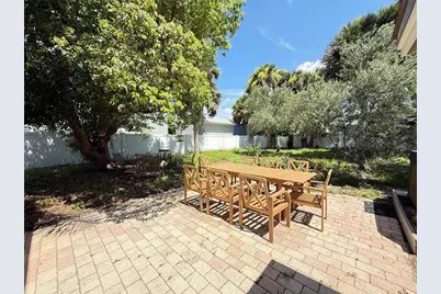 308 Due East Street, New Smyrna Beach, FL 32169 - Photo 18
