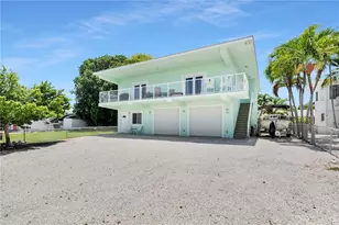 417 3rd St, Key Largo, FL 33037 - Photo 4