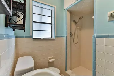 314 Due East Street, New Smyrna Beach, FL 32169 - Photo 26