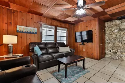 314 Due East Street, New Smyrna Beach, FL 32169 - Photo 14