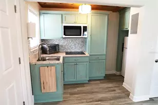 411 Esther St, New Smyrna Beach, FL 32169 - Photo 10