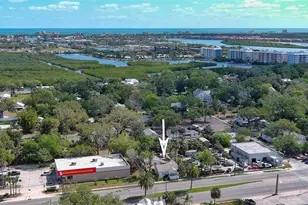 607 N Dixie Freeway, New Smyrna Beach, FL 32168 - Photo 6