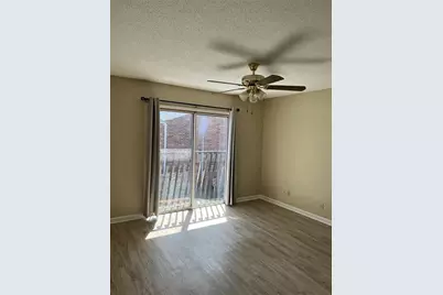 2200 S Palmetto Avenue #D030, Daytona Beach, FL 32119 - Photo 2