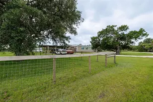 1050 Dillon Cir, New Smyrna Beach, FL 32168 - Photo 12