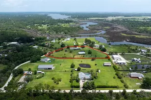 1050 Dillon Cir, New Smyrna Beach, FL 32168 - Photo 2