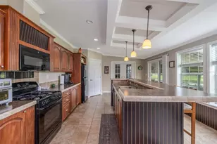 1050 Dillon Cir, New Smyrna Beach, FL 32168 - Photo 6