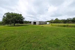 1050 Dillon Cir, New Smyrna Beach, FL 32168 - Photo 22