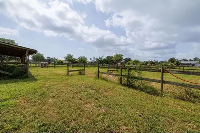 1050 Dillon Circle, New Smyrna Beach, FL 32168 - Photo 10