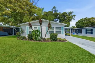 304 Portside Ln, Edgewater, FL 32141 - Photo 2