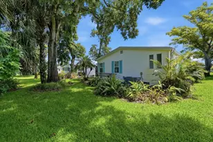 304 Portside Ln, Edgewater, FL 32141 - Photo 18