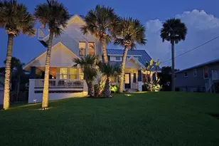 315 Due East St, New Smyrna Beach, FL 32169 - Photo 2