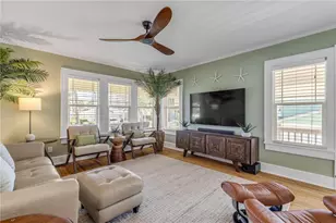 315 Due East St, New Smyrna Beach, FL 32169 - Photo 10