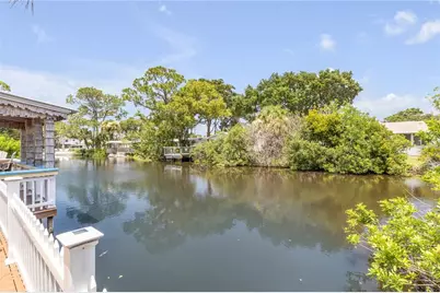 521 S Peninsula Avenue, New Smyrna Beach, FL 32169 - Photo 40