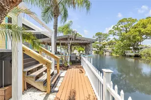 521 S Peninsula Ave, New Smyrna Beach, FL 32169 - Photo 38