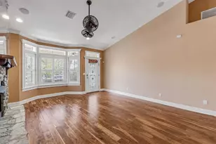 521 S Peninsula Ave, New Smyrna Beach, FL 32169 - Photo 14