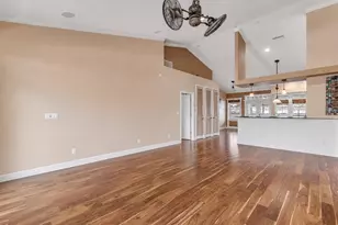 521 S Peninsula Ave, New Smyrna Beach, FL 32169 - Photo 16
