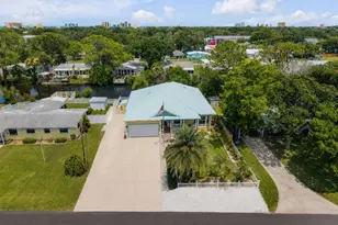 521 S Peninsula Ave, New Smyrna Beach, FL 32169 - Photo 52