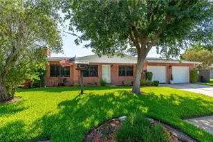2143 Evergreen Ter, Daytona Beach, FL 32119 - Photo 2