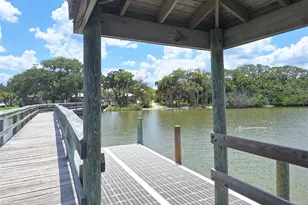 301 Water Landing Dr, Oak Hill, FL 32759 - Photo 36