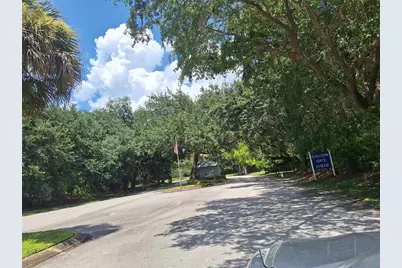 301 Water Landing Drive, Oak Hill, FL 32759 - Photo 42